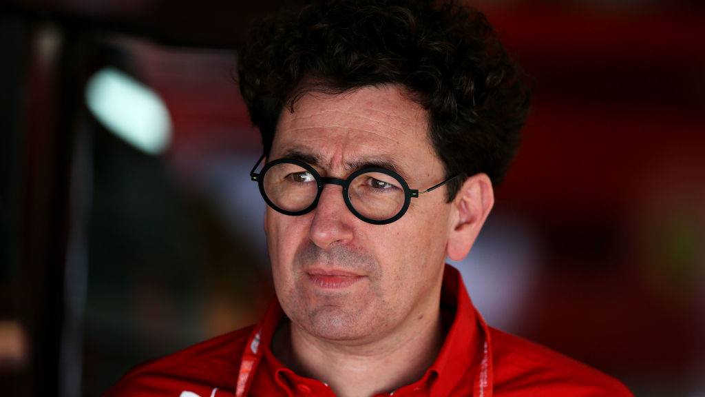 Руководитель Ferrari: «Хочу отдать должное Mercedes. Их очень сложно победить»