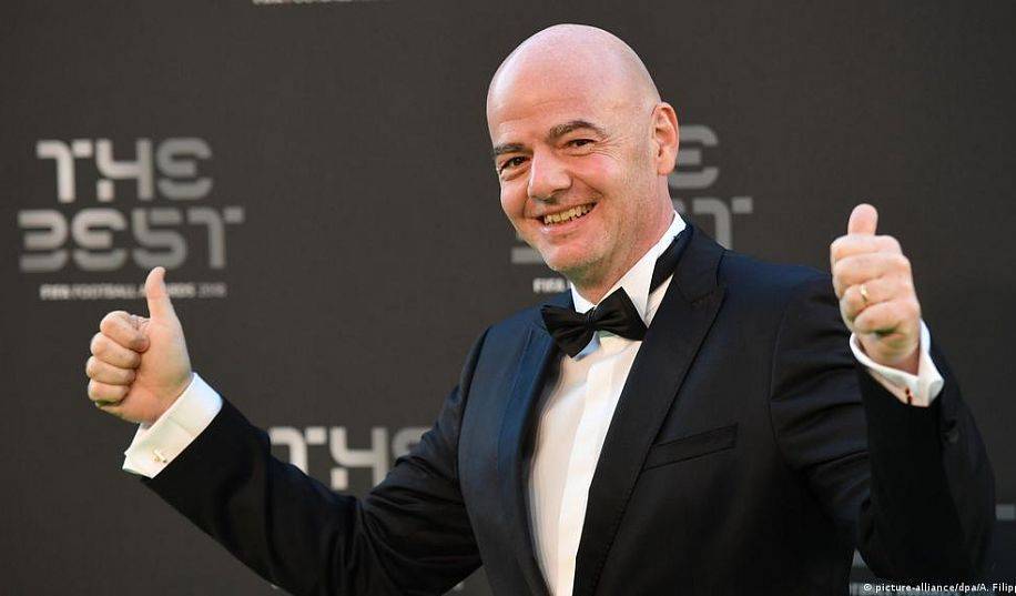 Яка частина з них полетить у наші будинки? FIFA платить мільйони доларів росії