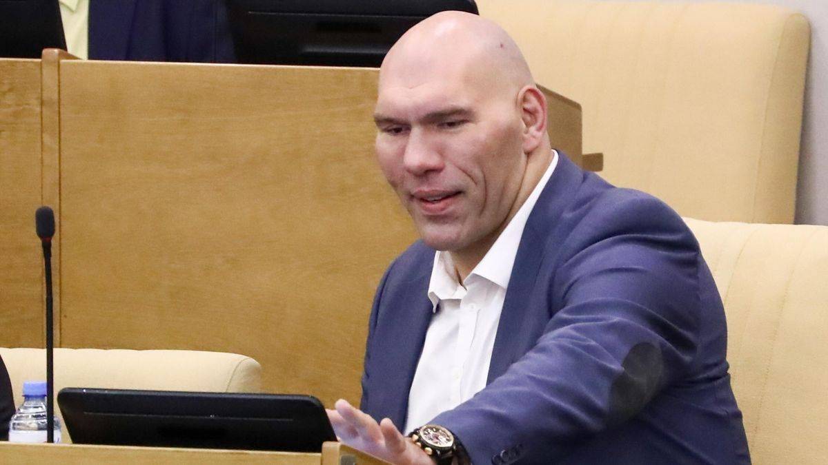 Екс-чемпіон світу: « Валуєв б не впорався з братами Кличка »