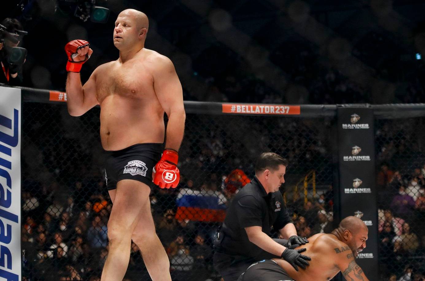 Новий топ-турнір UFC і повернення Федора Емельяненко. Ось що нам готує бійцівський жовтень