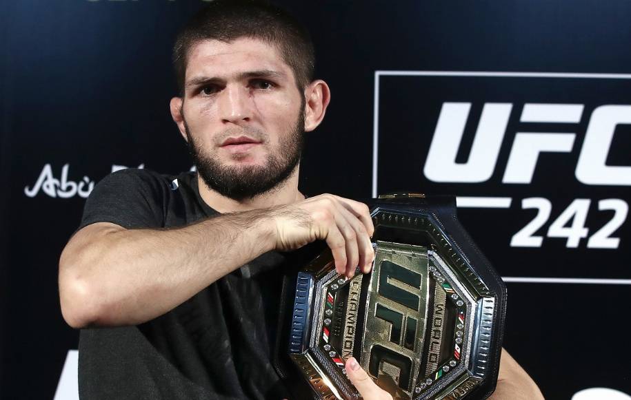 В России осквернили граффити с Хабибом