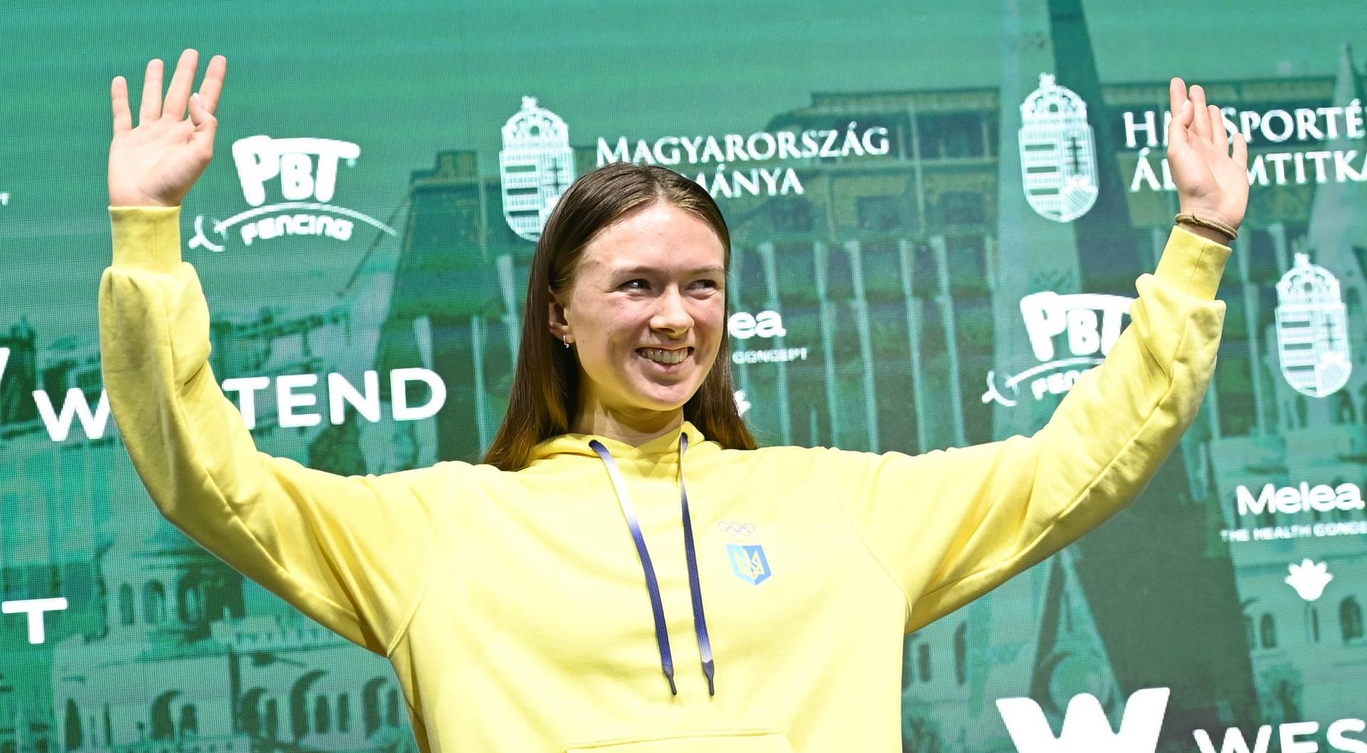Анна Максименко