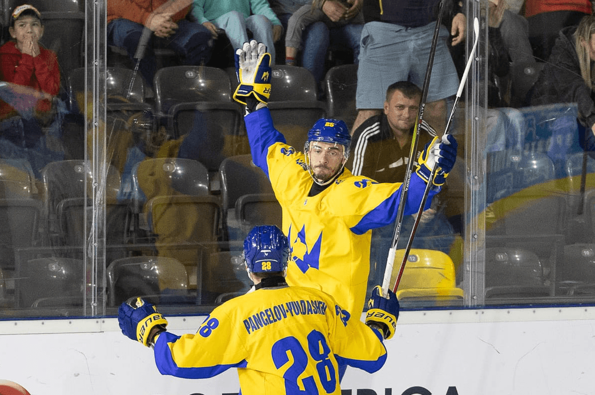 Віктор Захаров