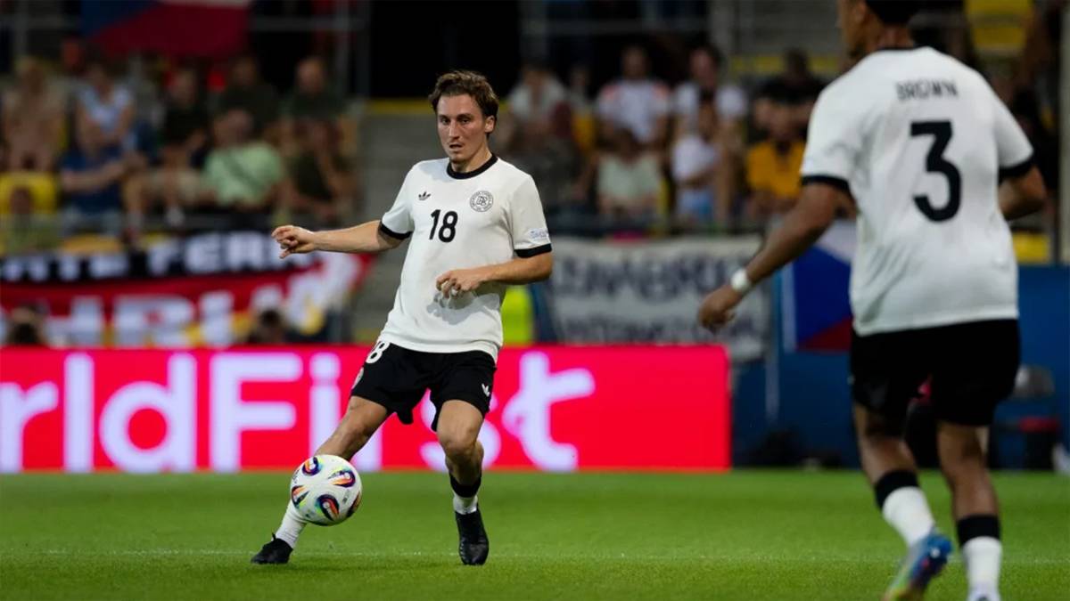 Фото - DFB
