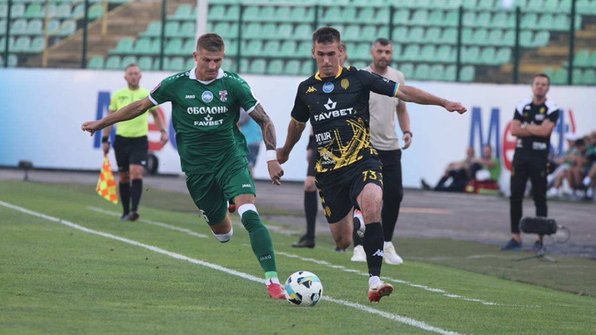 Рух - Оболонь 150825