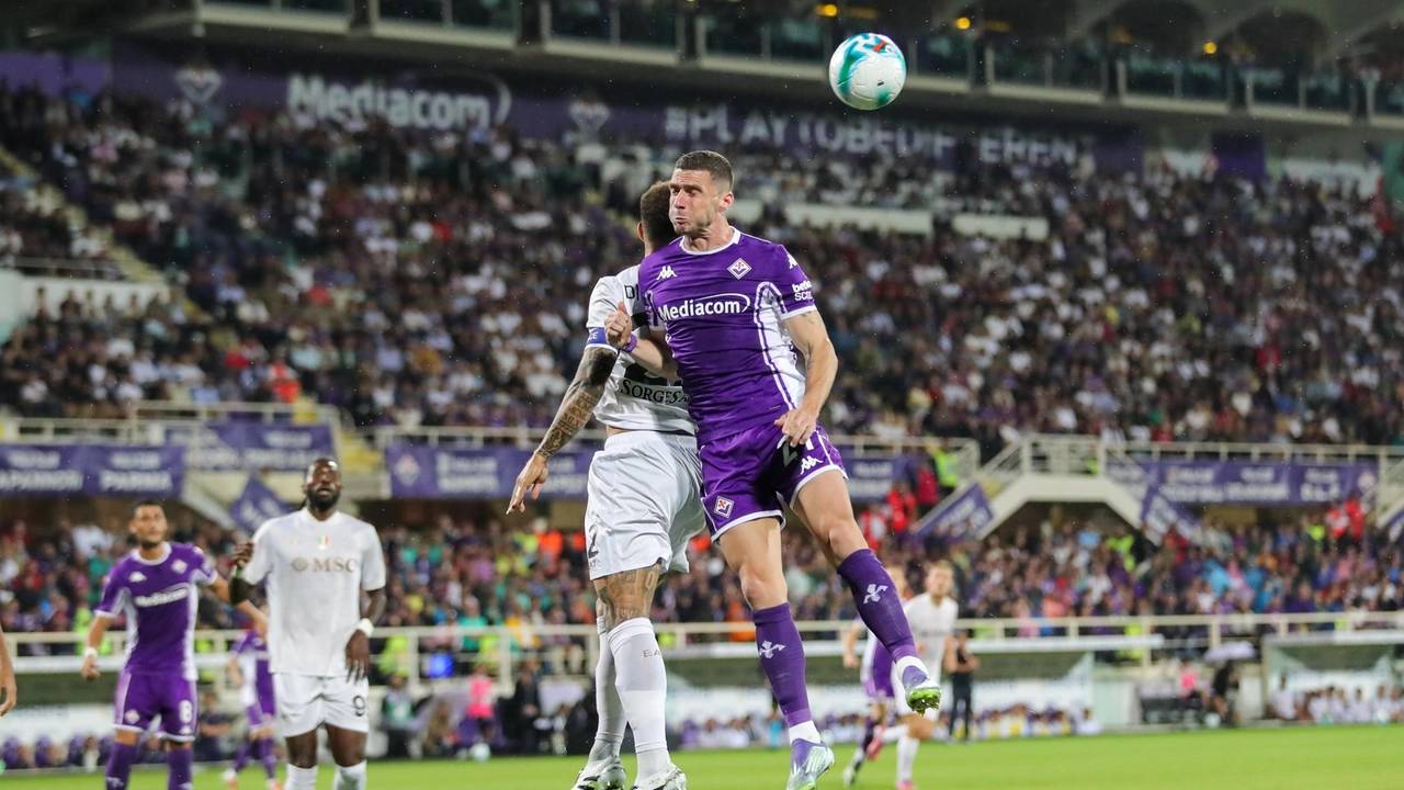 un-duello-aereo-in-fiorentina-napoli-germogli