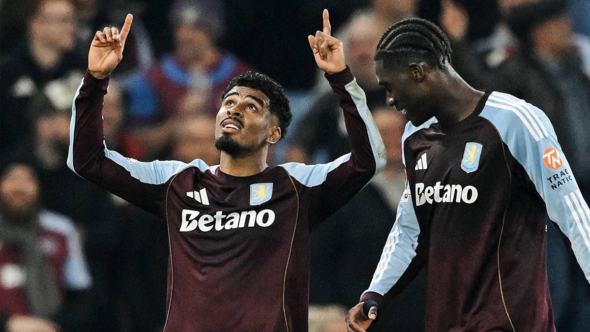 Фото: Астон Вілла