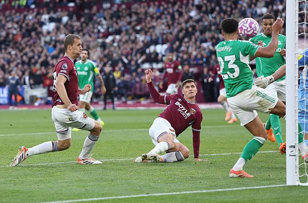 Вест хем - Ньюкасл