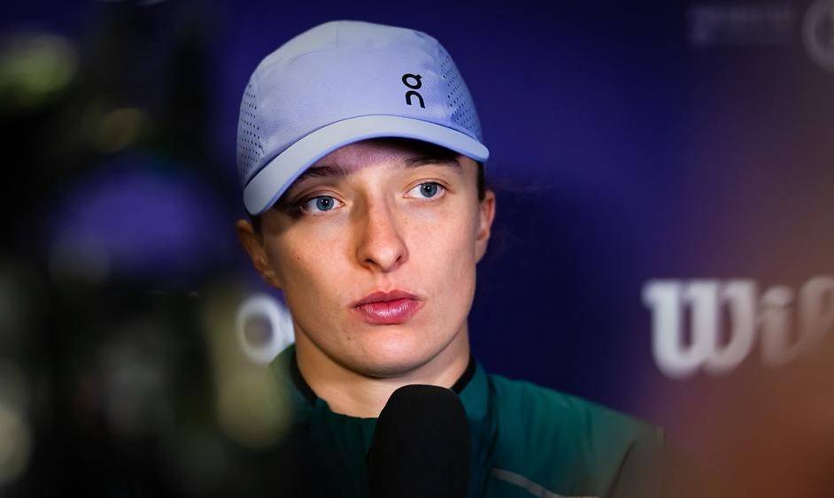 Іга Швьонтек