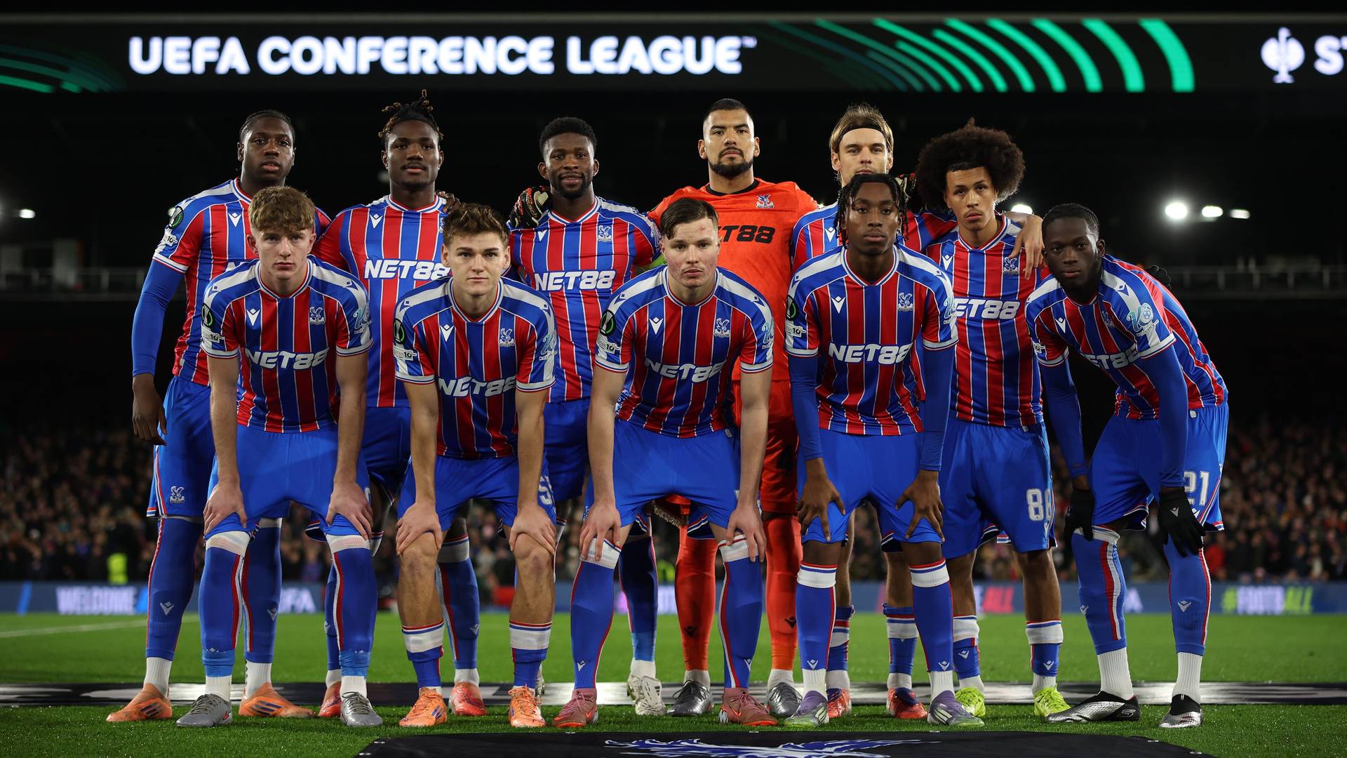 Фото: Кристал Пелас