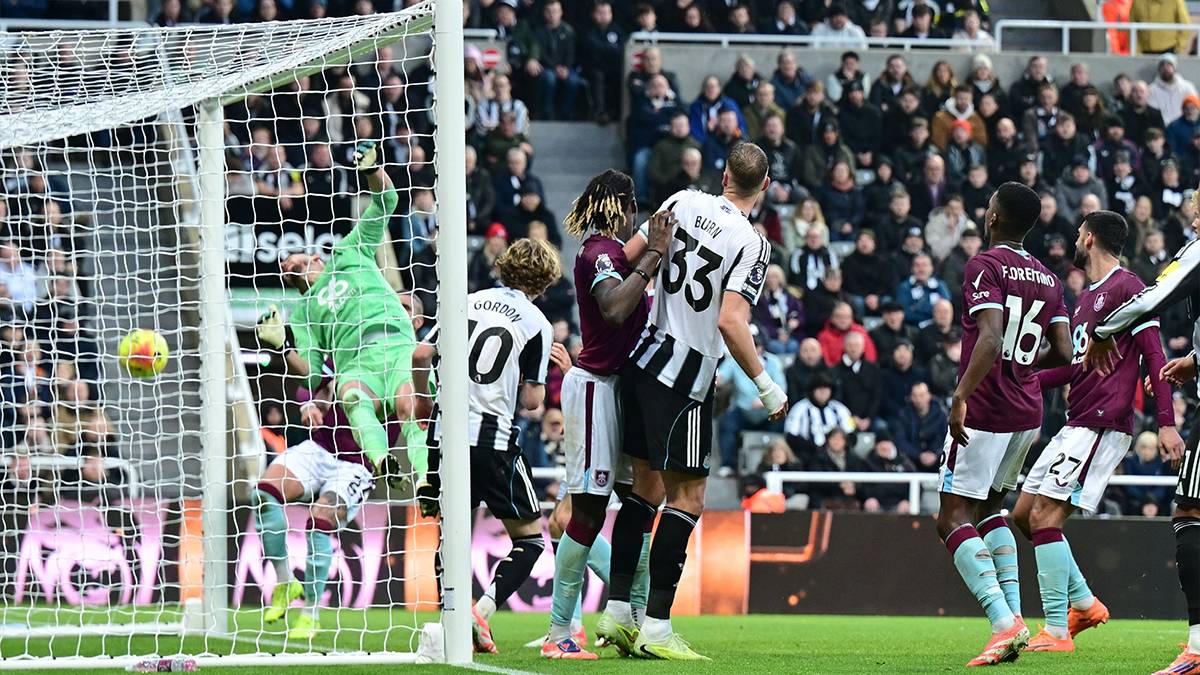 Ньюкасл - Бернлі 061225