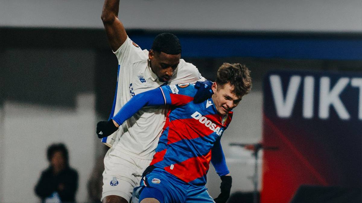 Вікторія Пльзень - Порту 220126