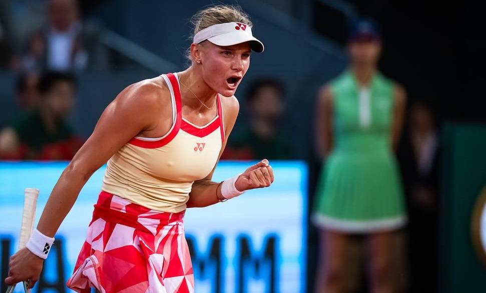 Фото: j48tennis.net