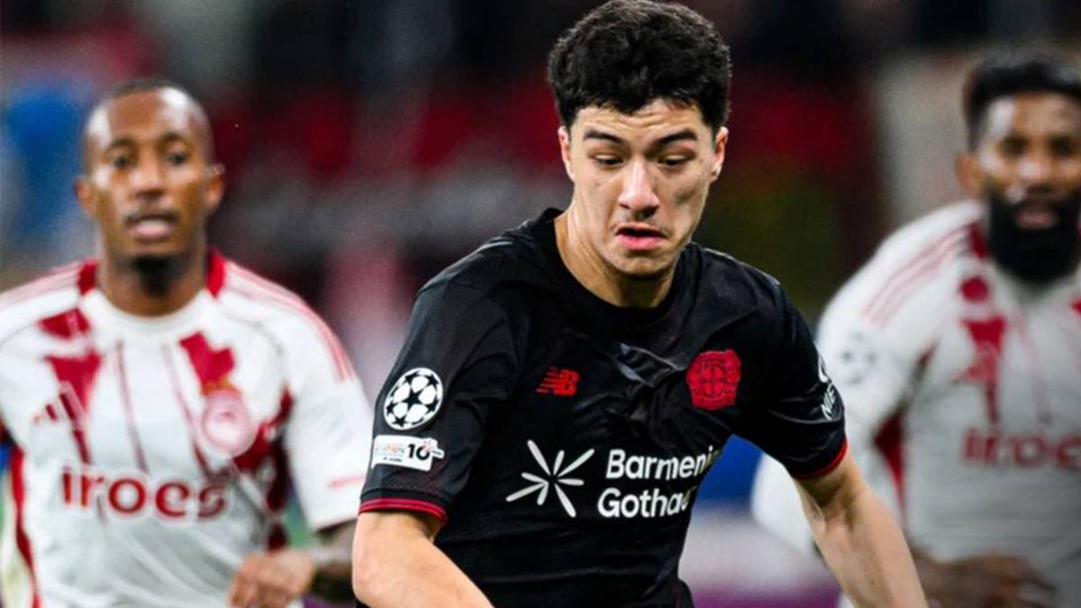 Баєр - Олімпіакос 240226