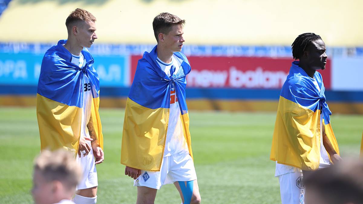 Володимир Бражко, Віталій Лобко і Шола Огундана. Фото: ФК Динамо Київ