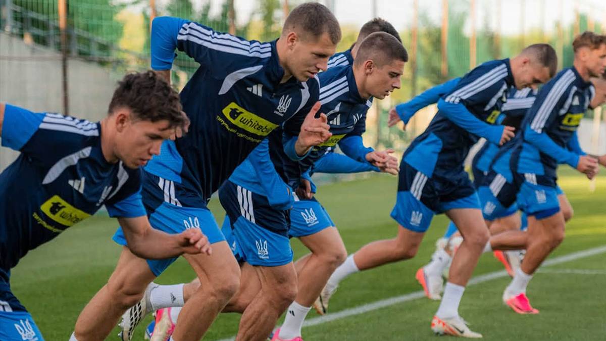 Збірна України тренування 220926