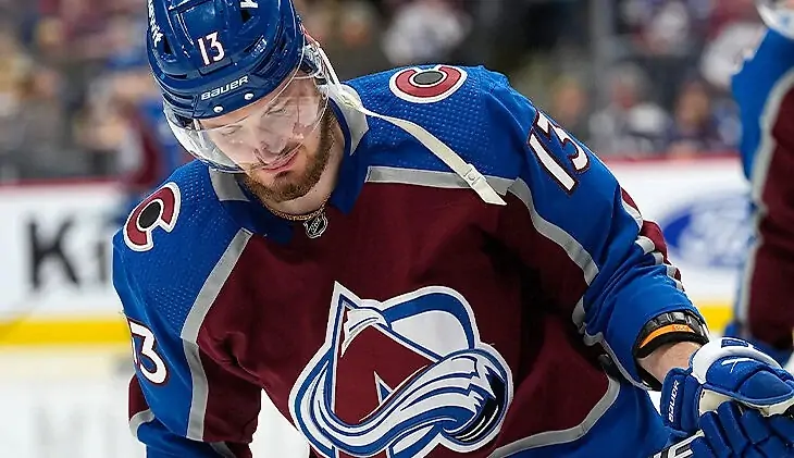 ﻿Российскую звезду НХЛ отстранили на шесть месяцев