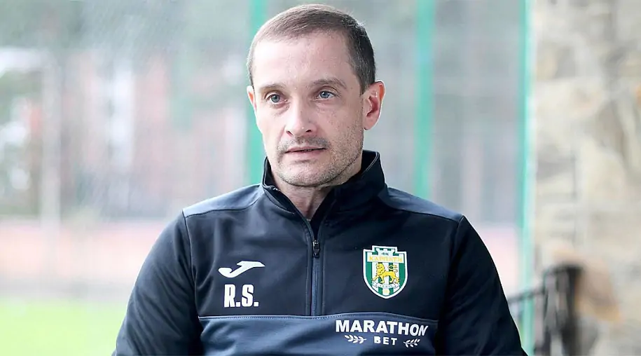 Главный тренер «Карпат»: «Даже Первая лига играет, а мы смотрим футбол по телевизору»