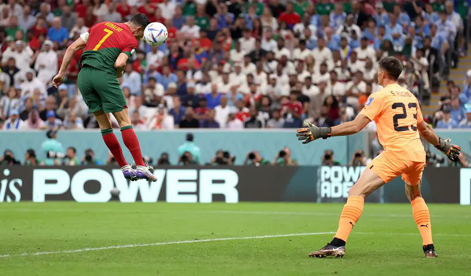 Дубль Фернандеша у ворота Уругваю вивів збірну Португалії до плей-оф чепіонату світу