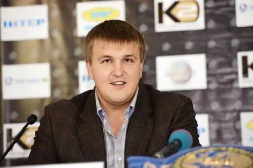 Промоутер Усика назвал следующего соперника украинца