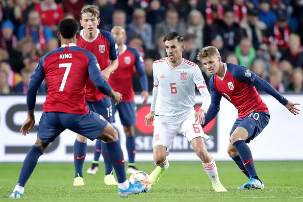 Сборная Испании потеряла победу в матче с Норвегией на 94-й минуте