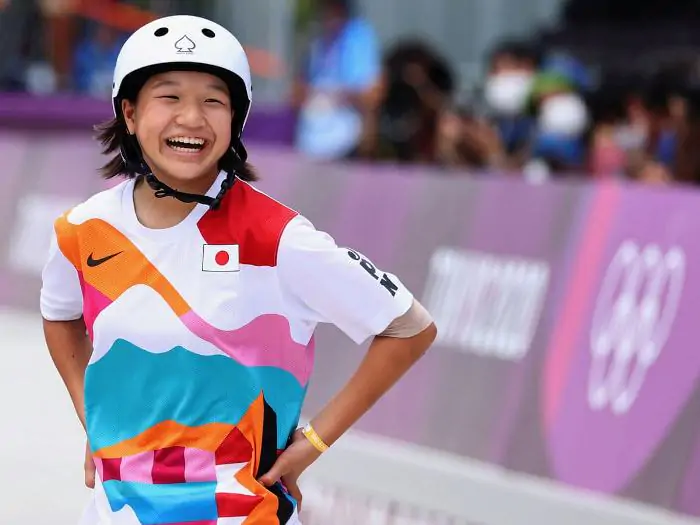13-летняя Момидзи Нисия выиграла золото Олимпиады-2020 в скейтбординге