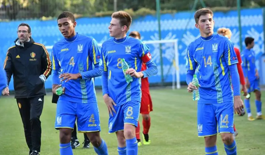 У защитника юношеской сборной Украины есть варианты продолжения карьеры в России и Европе