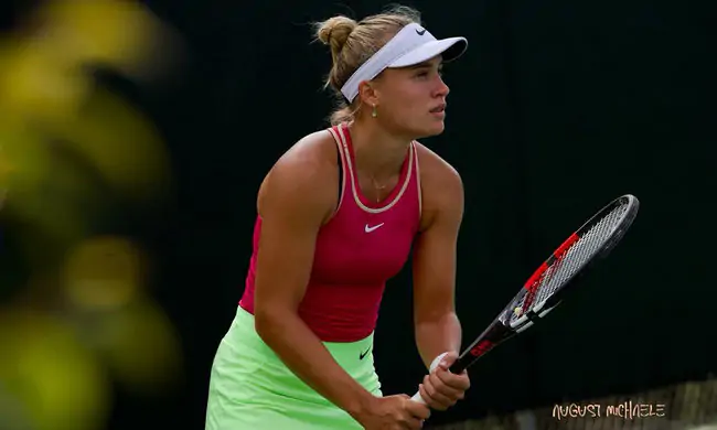 Стародубцева обіграла сіяну на шляху до фіналу відбору Australian Open