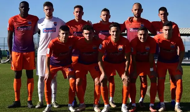 «Мариуполь» уступил лидеру чемпионата Армении во втором спарринге за день