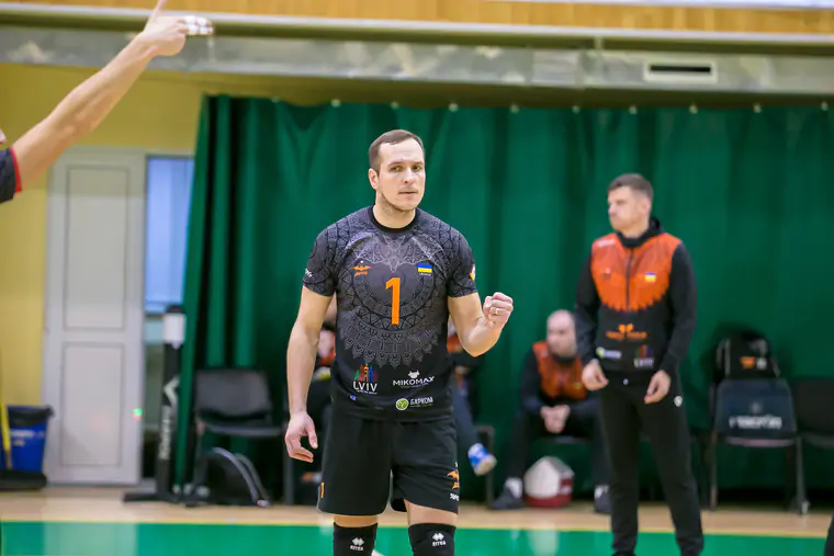 Украинский связующий Шломин перешел в чемпионат Литвы