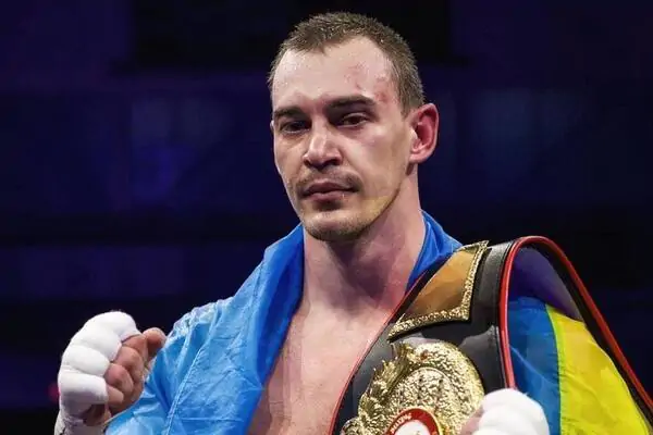 Непобежденный украинский супертяжеловес добыл победу на любовном ринге