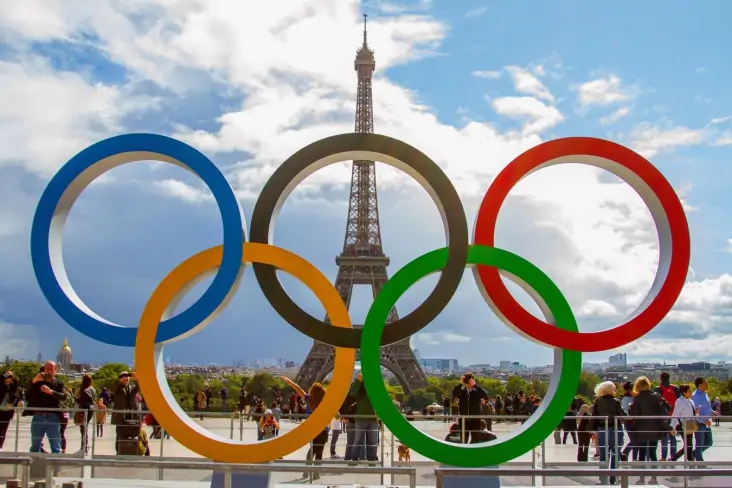МОК разрешил российским спортсменам общаться со СМИ во время Олимпийских игр-2024