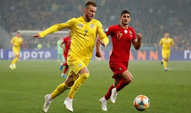 UEFA отметил обманное движение Ярмоленко в игре с Португалией