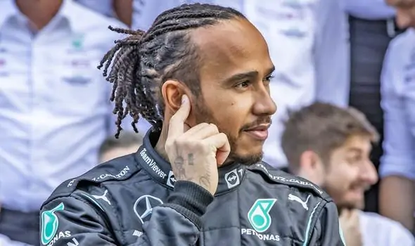 Хемілтон повідомив Mercedes, що не йтиме з Формули-1