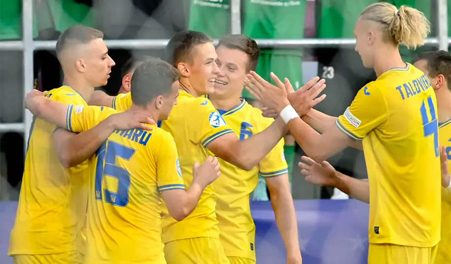 Окрім Мудрика, до лазарету молодіжної збірної України, потрапили одразу два захисники