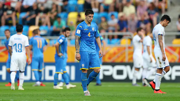 Крайне спорное удаление, которое лишило лидера сборной Украины  U-20 финала ЧМ