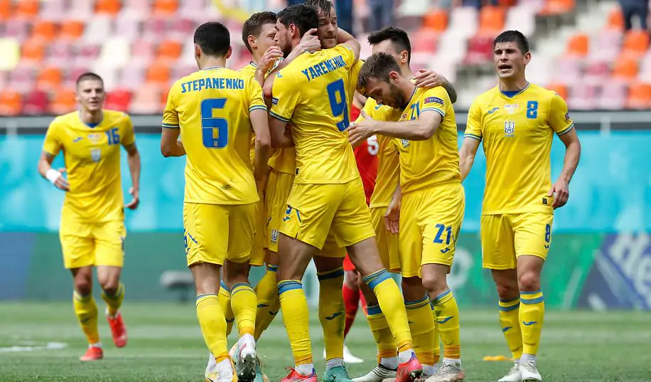 Экс-защитник сборной Украины: «Должны обыграть Швецию и дойти до полуфинала»