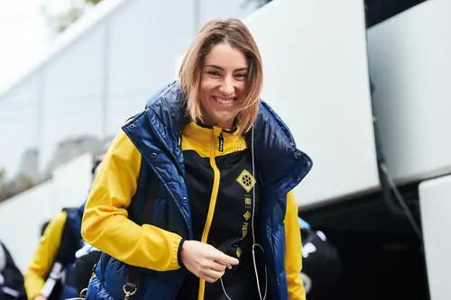 Капитан женской сборной Украины призвала болельщиков поддержать команду