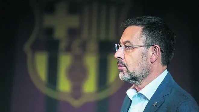 Бартомеу хочет уйти с поста президента «Барселоны» до референдума