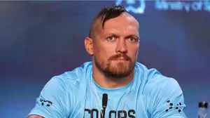 Экс-чемпион мира отреагировал на то, что Усик отправился на фронт к защитникам Украины