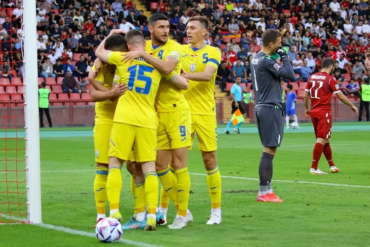 Известен стартовый состав сборной Украины на матч с Англией