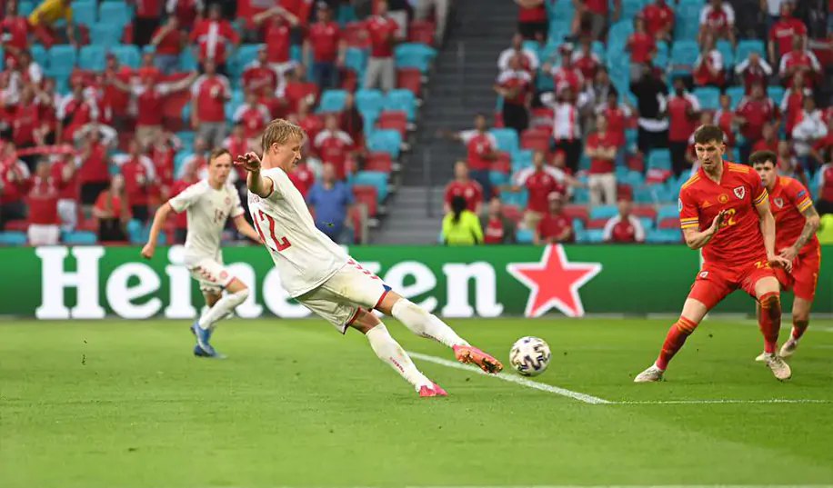 Дания разнесла Уэльс и вышла в четвертьфинал Евро-2020