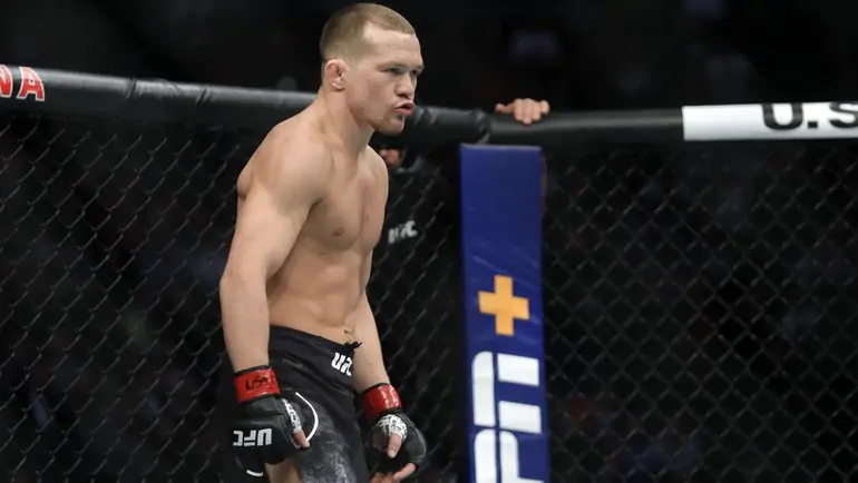 Российский чемпион UFC может перейти в бокс