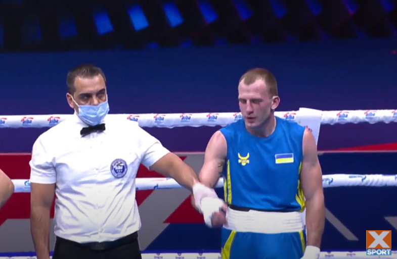 Второй украинец за день вышел в 1/8 финала чемпионата мира по боксу