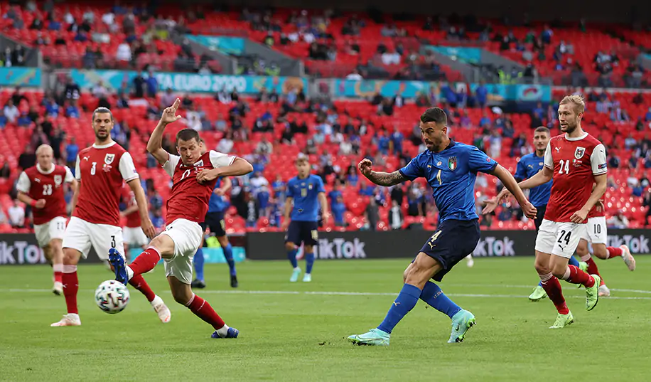 Италия лишь в дополнительное время дожала Австрию и вышла в четвертьфинал Евро-2020