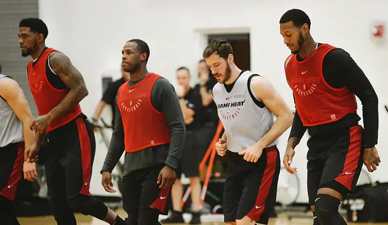 Командам НБА разрешили тренироваться, несмотря на приостановленный сезон