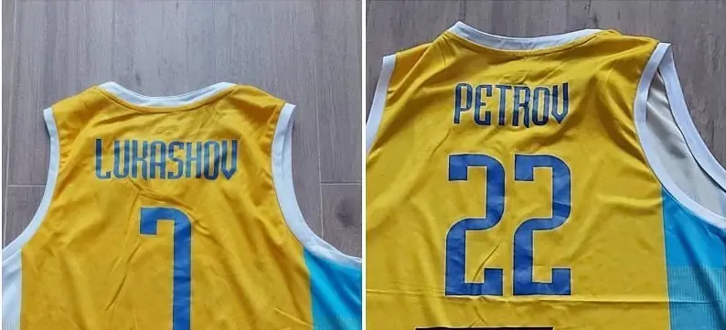 Майки игроков сборной Украины выставили на благотворительный аукцион