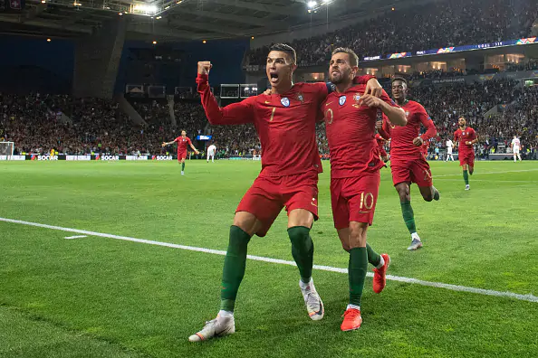 Португалия вышла в финал Лиги наций благодаря хет-трику Роналду