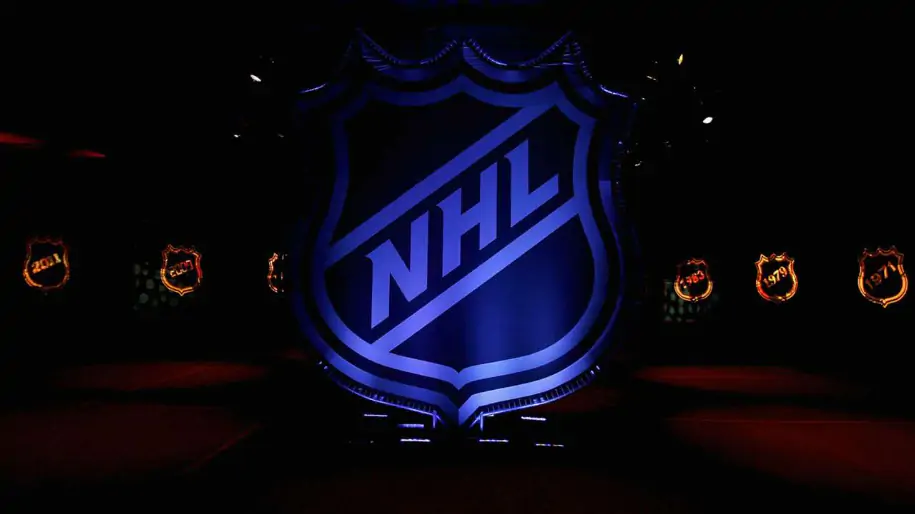 Начало сезона НХЛ могут перенести на февраль