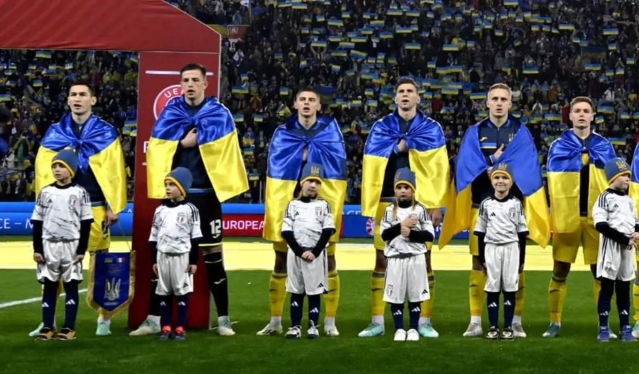 Еще один игрок гранда европейского футбола прибыл в сборную Украины